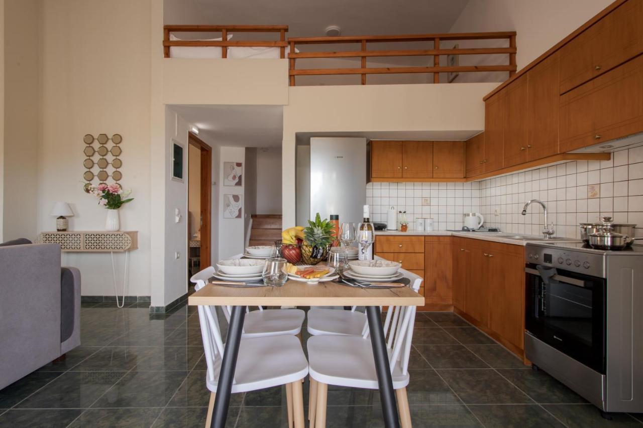 Themis City Apartment Kíssamos Esterno foto